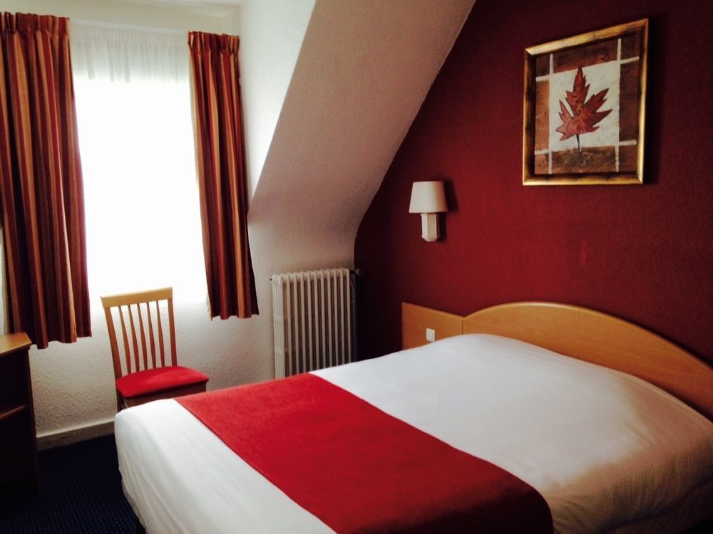 Hotel Le Progres Angers Exterior foto