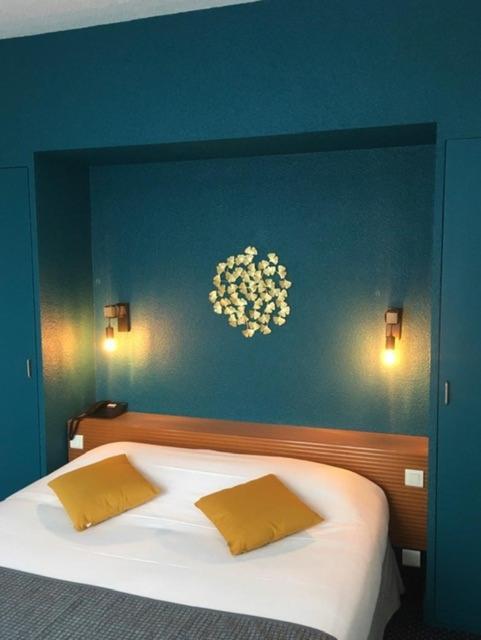 Hotel Le Progres Angers Exterior foto